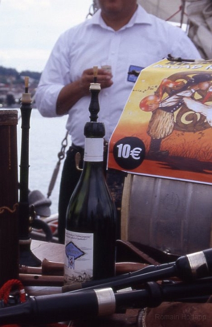 FM000 (36).jpg - Juillet 2005. Evian (74).